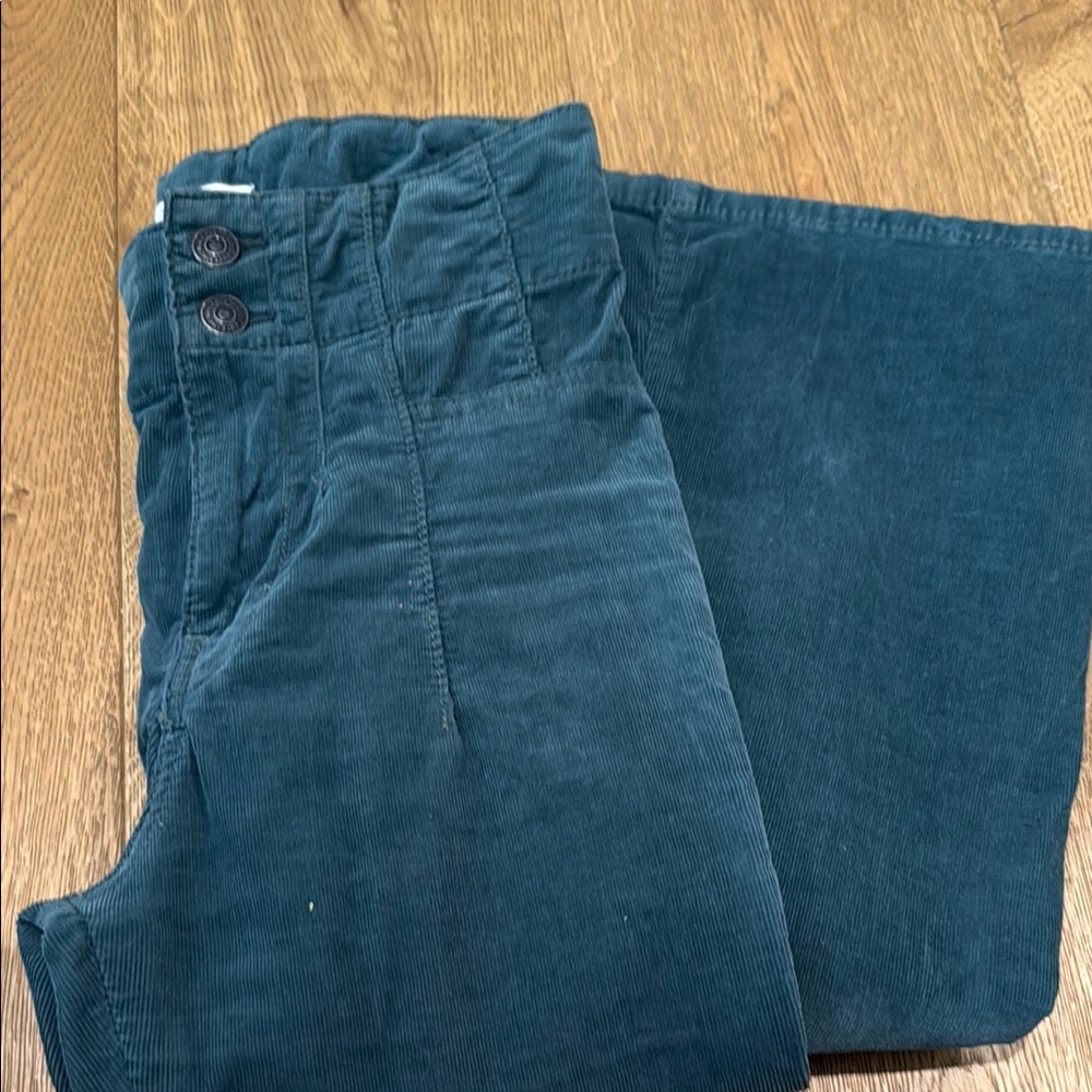 FREE PEOPLE | JAYDE FLARE CORDUROY | FOREST